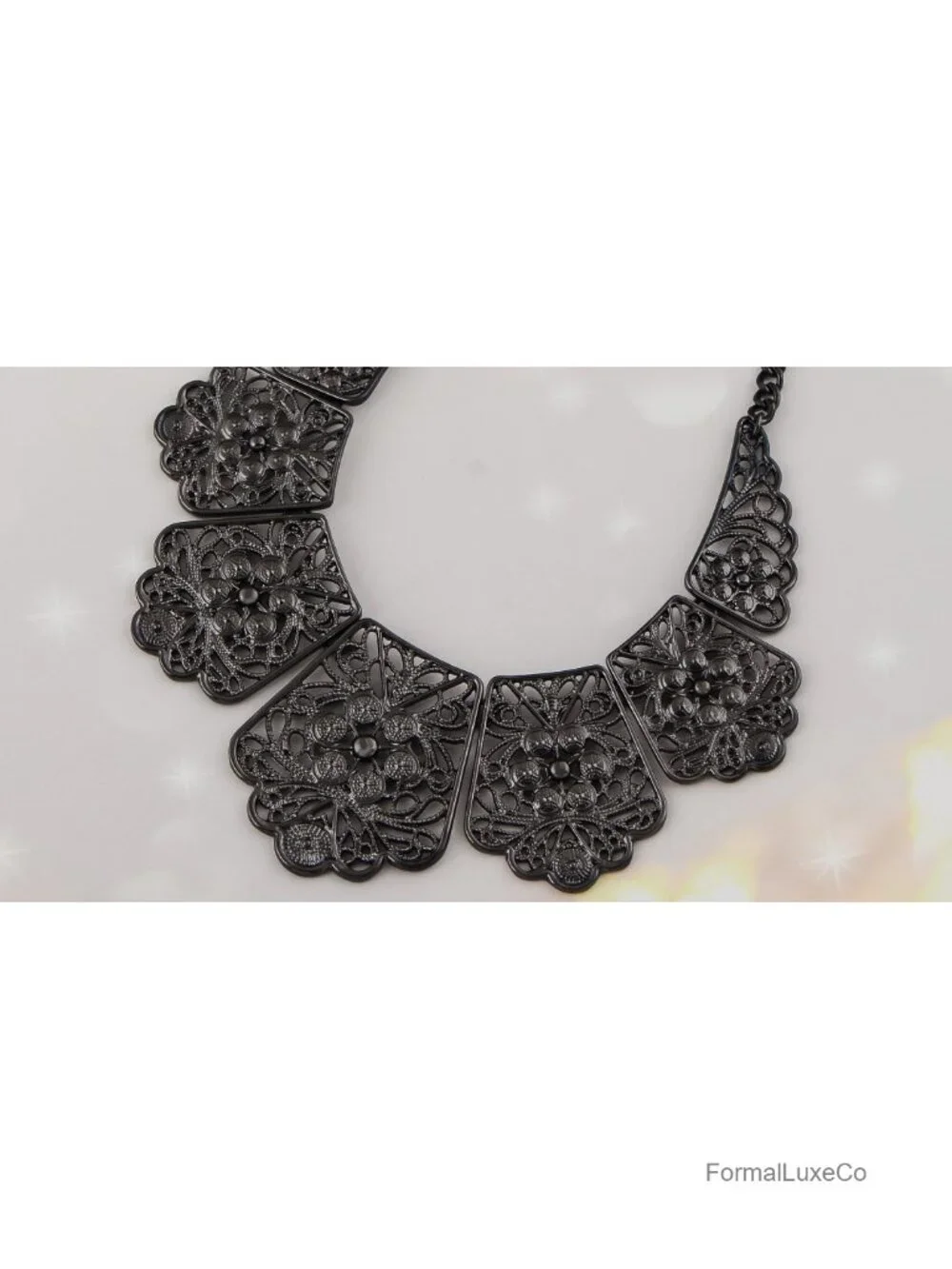 Matte Filigree Floral Cut Out Chunky Statement Bib Collar Necklace Costume